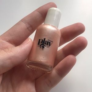 Glossier Play Niteshine “Pale Pearl”